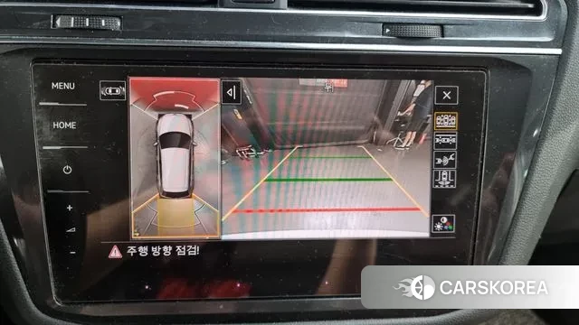 Volkswagen Tiguan Allspace 2023 Белый из Кореи, фото 6