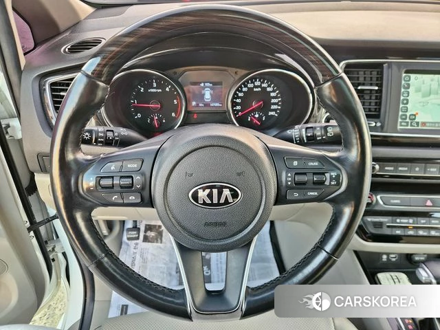 Kia The New Carnival 2018 Белый из Кореи, фото 6