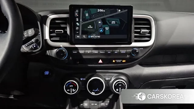 Hyundai Venue 2022 Белый из Кореи, фото 6