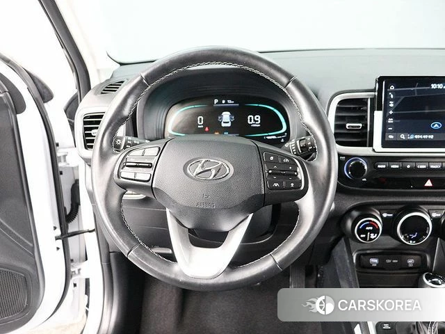 Hyundai Venue 2024 Белый из Кореи, фото 6