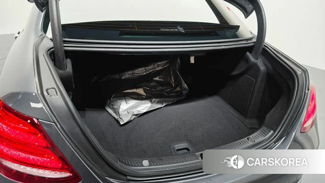 Mercedes-Benz E-Class W213 2018 Серый из Кореи, фото 6