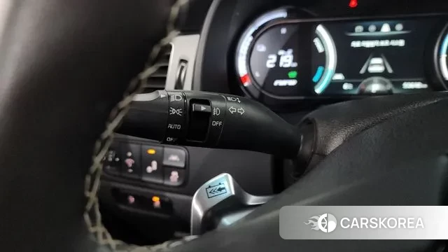 Kia Niro EV 2021 Серебряный из Кореи, фото 6