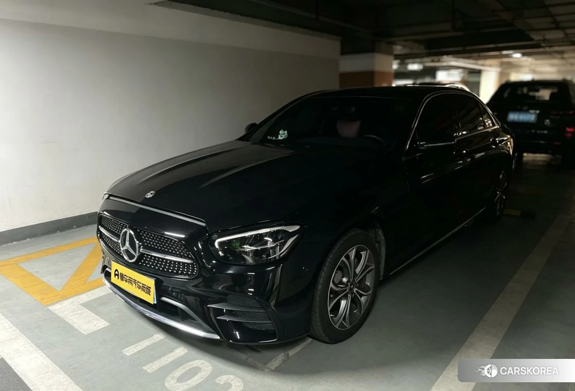 Mercedes-Benz E-class 2022 Черный из Китая, фото 6