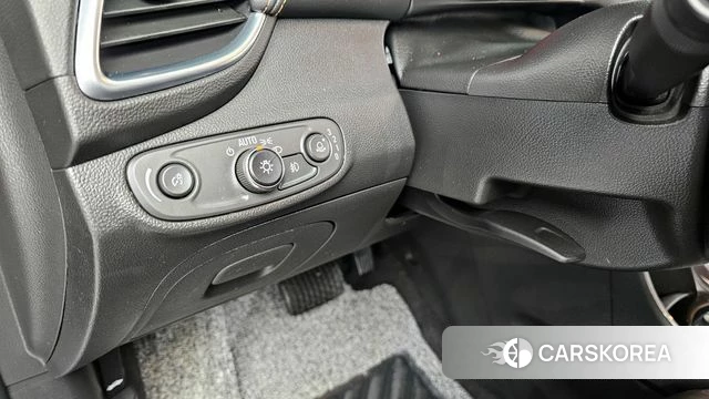 Chevrolet (GM Daewoo) The New Trax 2022 Серый из Кореи, фото 6