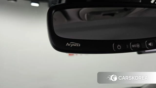 Chevrolet (GM Daewoo) Trax Crossover 2023 Светло-зеленый из Кореи, фото 6