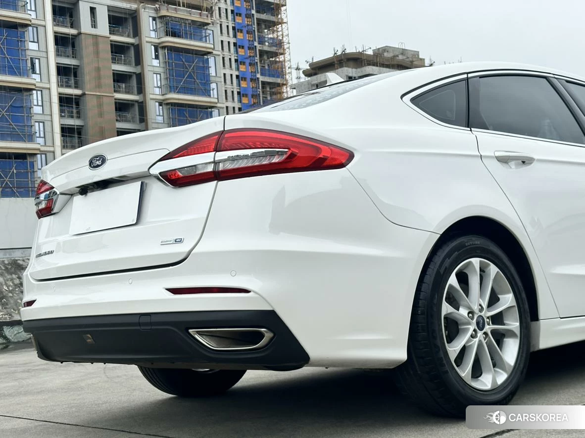 Ford Mondeo 2020 Белый из Китая, фото 6