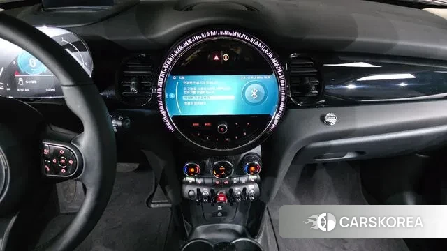 Mini Cooper 2023 Белый из Кореи, фото 6