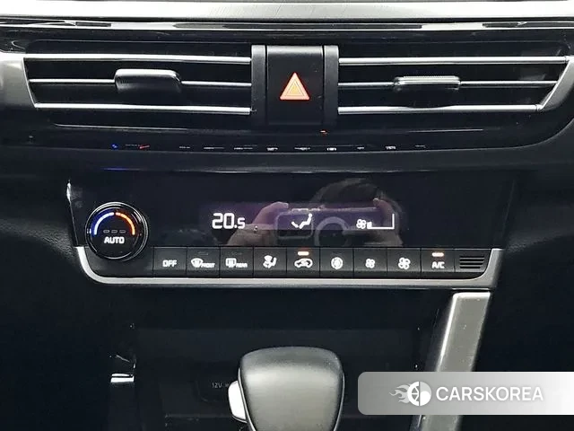 Kia Seltos 2021 Белый из Кореи, фото 6