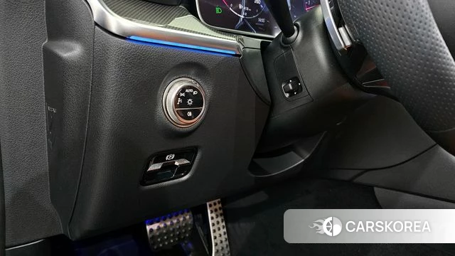 Mercedes-Benz C-Class W206 2025 Черный из Кореи, фото 6