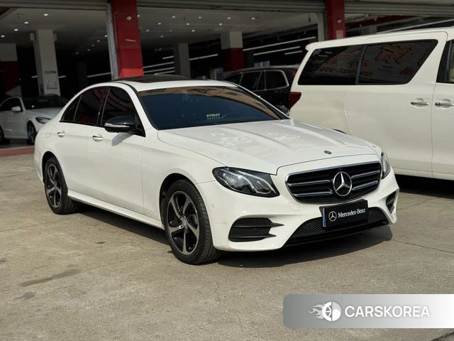 Mercedes-Benz E-class id 4211677 из Китая 6