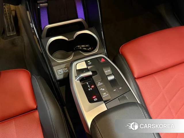 BMW X1 (U11) 2024 Серебристо-серый из Кореи, фото 6