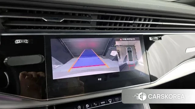 Audi Q8 (4M) 2022 Белый из Кореи, фото 6