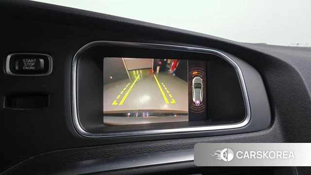 Volvo V40 Cross-Country 2019 Черный из Кореи, фото 6