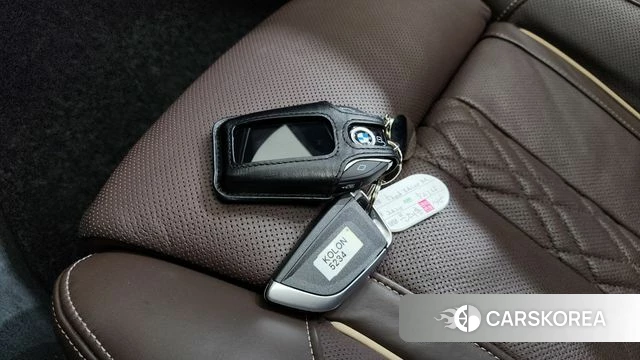 BMW 5 Series (G30) 2020 Белый из Кореи, фото 6