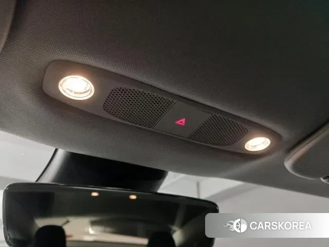 Tesla Model 3 2019 Белый из Кореи, фото 6