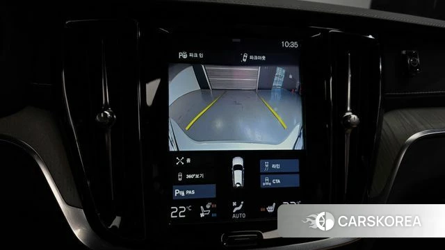 Volvo V60 Cross-Country 2nd Generation 2019 Серебристо-серый из Кореи, фото 6