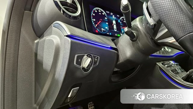 Mercedes-Benz E-Class W213 2021 Белый из Кореи, фото 6