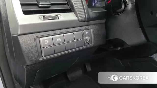 Ssangyong Rexton Sports 2018 Серебристо-серый из Кореи, фото 6