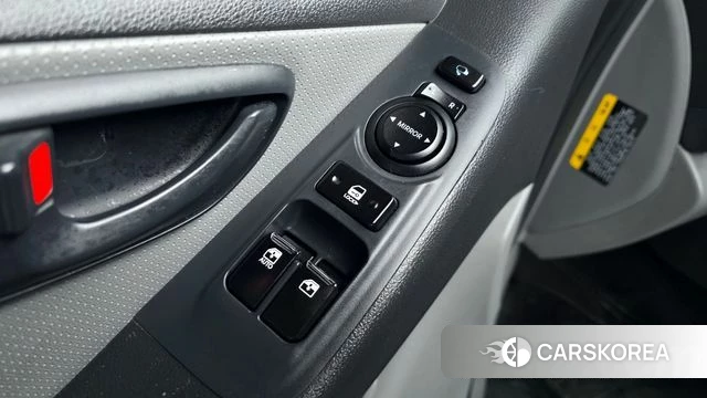 Hyundai The New Grand Starex 2019 Белый из Кореи, фото 6