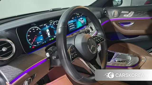 Mercedes-Benz E-Class W213 2023 Серый из Кореи, фото 6