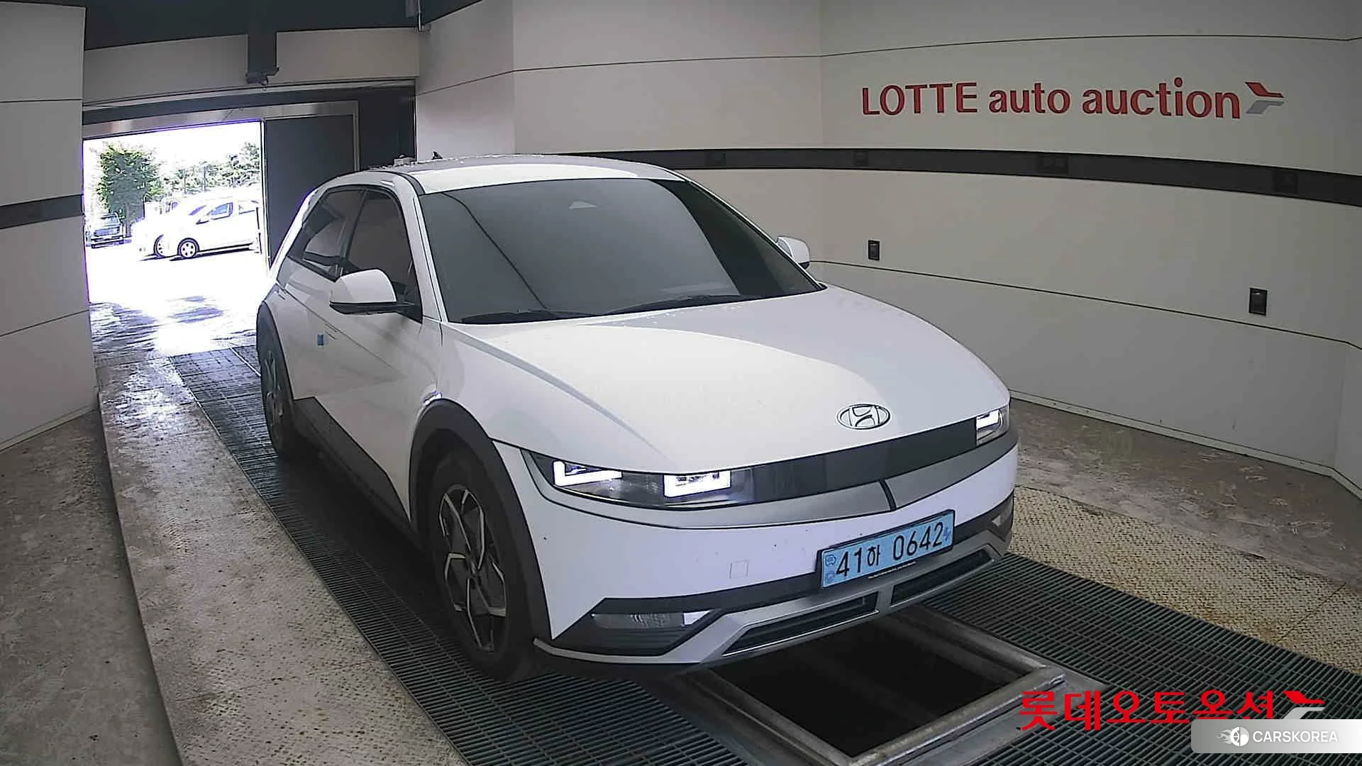 Hyundai IONIQ 5 2022 Atlas White из Кореи, фото 6