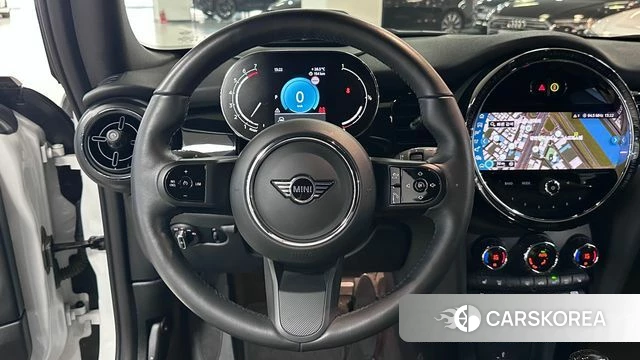 Mini Cooper Convertible 2024 Белый из Кореи, фото 6