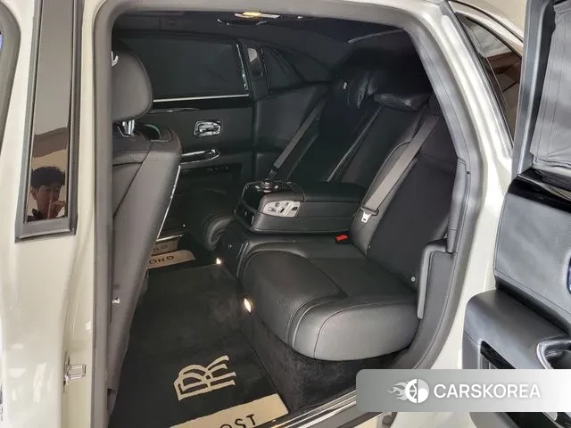 Rolls-Royce Ghost 2019 Белый из Кореи, фото 6