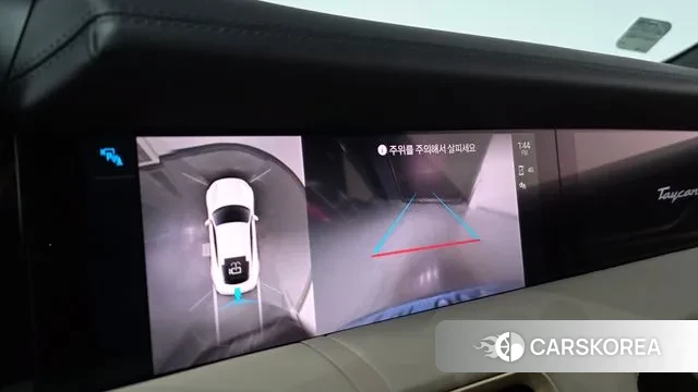 Porsche Taycan 2023 Жемчужный цвет из Кореи, фото 6