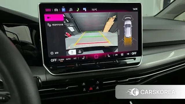 Volkswagen Golf 8th Generation 2025 Черный из Кореи, фото 6