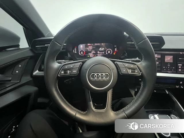 Audi A3 2023 Белый из Китая, фото 6