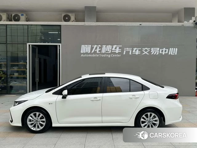Toyota Corolla 2025 Белый из Китая, фото 6