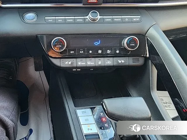 Hyundai The New Avante (CN7) 2024 Белый из Кореи, фото 6