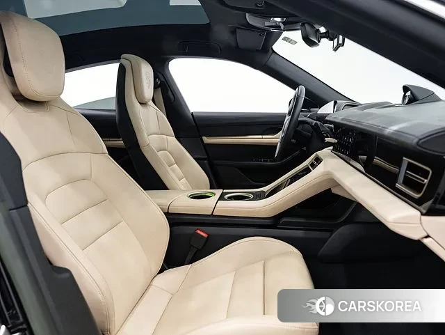 Porsche Taycan 2023 Черный из Кореи, фото 6