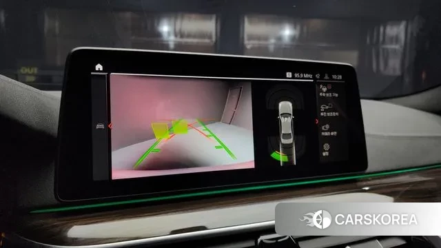 BMW 5 Series (G30) 2022 Белый из Кореи, фото 6