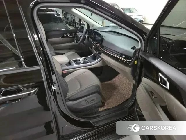 Kia The New Carnival 4th Generation 2025 Черный из Кореи, фото 6