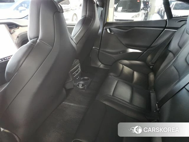 Tesla Model S 2019 Черный из Кореи, фото 6
