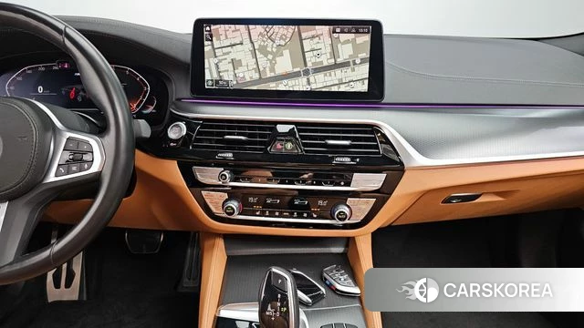 BMW 5 Series (G30) 2022 Белый из Кореи, фото 6