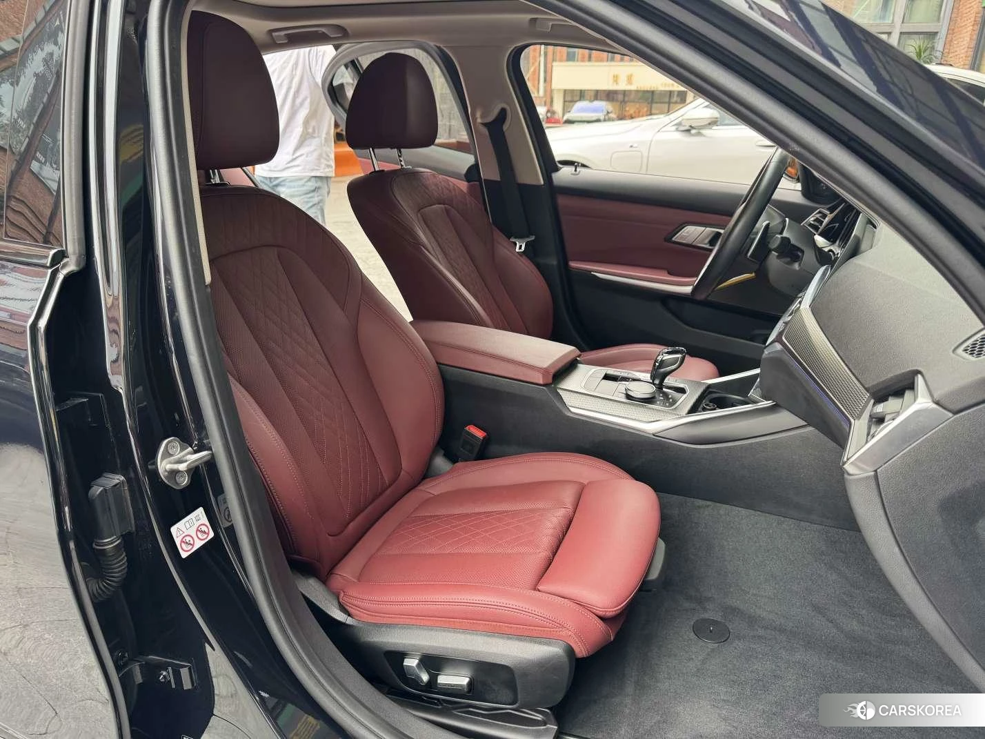 BMW 3 series 2021 Черный из Китая, фото 6