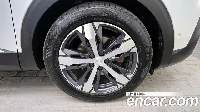 Peugeot 5008 second generation 2018 Белый из Кореи, фото 6