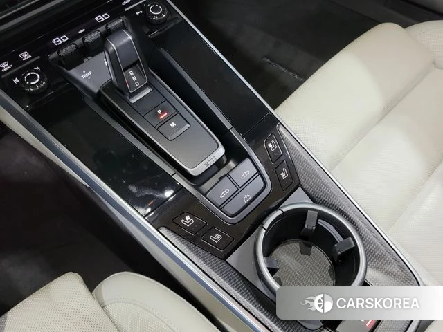 Porsche 911(992) 2023 Черный из Кореи, фото 6
