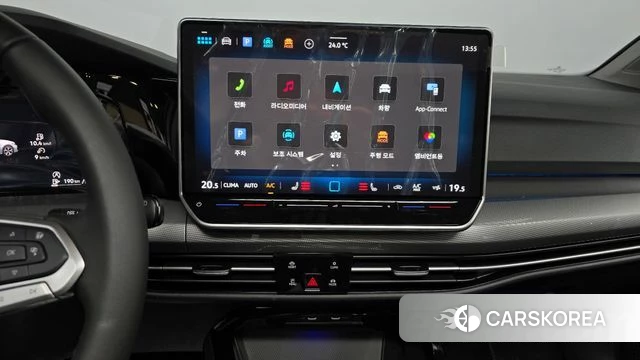 Volkswagen Golf 8th Generation 2026 Серебристо-серый из Кореи, фото 6