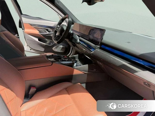 BMW i5 (G60) 2024 Белый из Кореи, фото 6