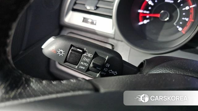 Ssangyong Tivoli Armor 2018 Белый из Кореи, фото 6