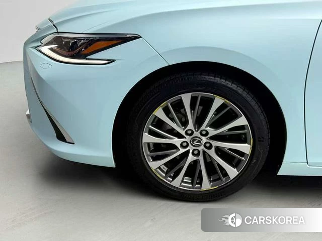 Lexus ES 2021 Синий из Китая, фото 6