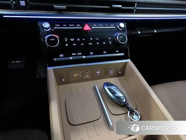 Hyundai Santa Fe (MX5) 2025 Белый из Кореи, фото 6