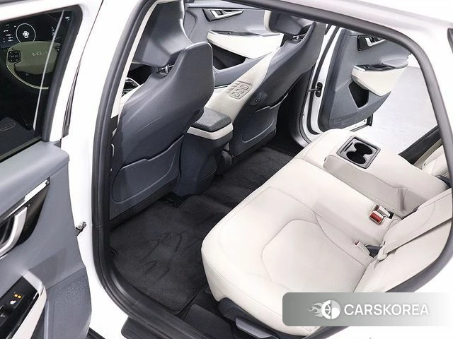 Kia EV6 2022 Белый из Кореи, фото 6