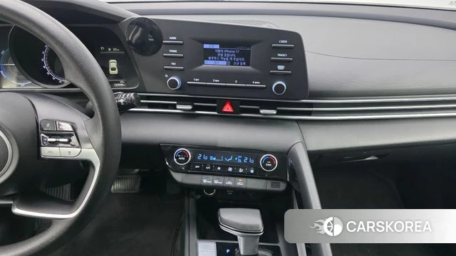 Hyundai Avante Hybrid (CN7) 2021 Белый из Кореи, фото 6