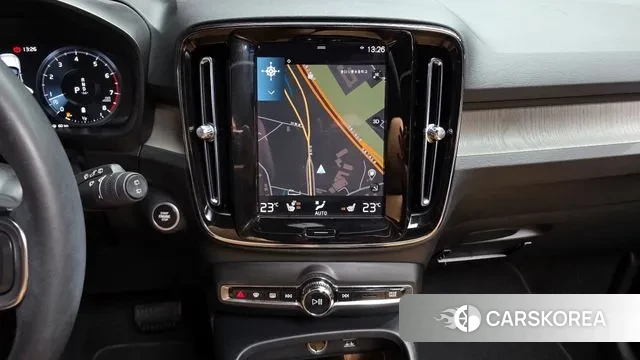 Volvo XC40 2022 Белый из Кореи, фото 6