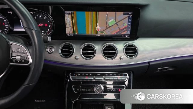 Mercedes-Benz E-Class W213 2019 Серебристо-серый из Кореи, фото 6