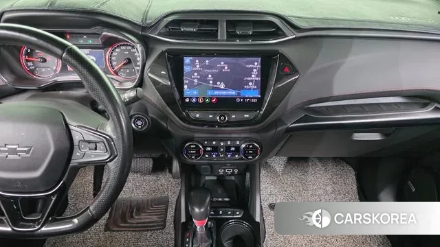 Chevrolet (GM Daewoo) Trailblazer 2020 Серебряный из Кореи, фото 6